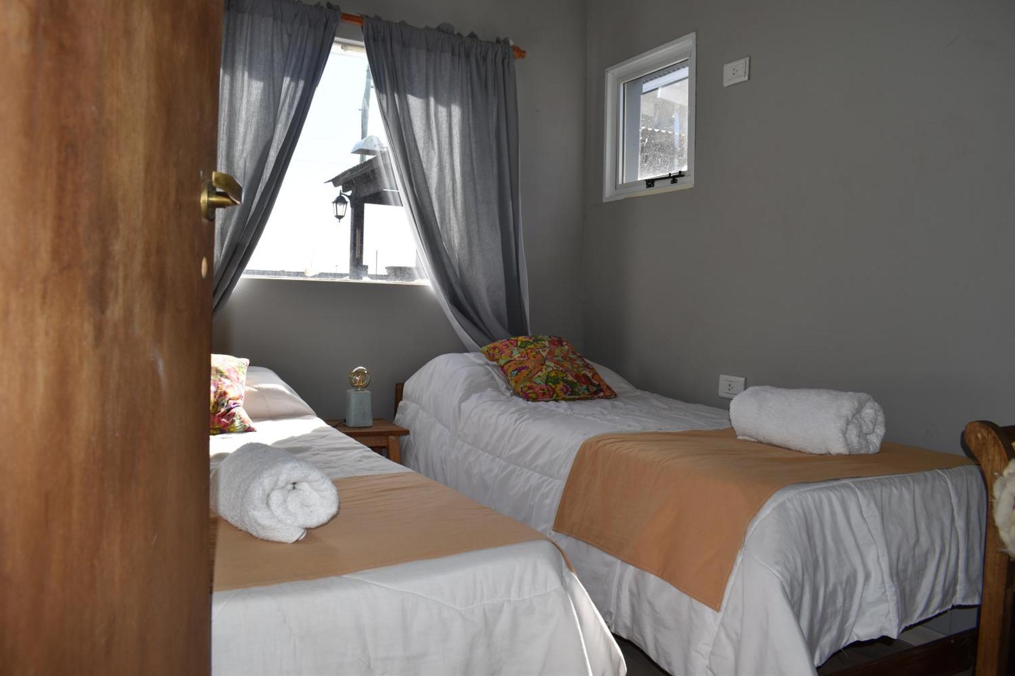 Hotel Cabanas Aparts Tierra De Glaciares El Calafate Esterno foto